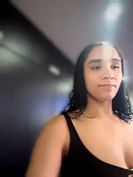Isabella-Teen - Flash Tits