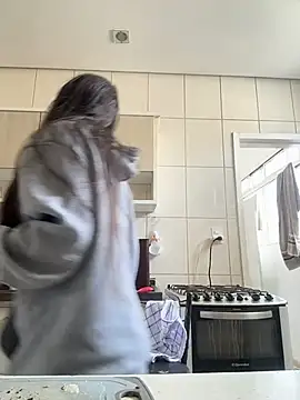Nikatsu - Estreiar meu novo dildo de 30 cm NO CU