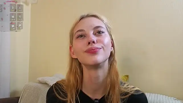 HarriettKitty - SPANKING ASS