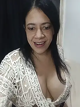 Andrea_Joy69 - 😈 Flash tits demanding tips