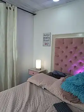 DominicaBecquer - squirting time