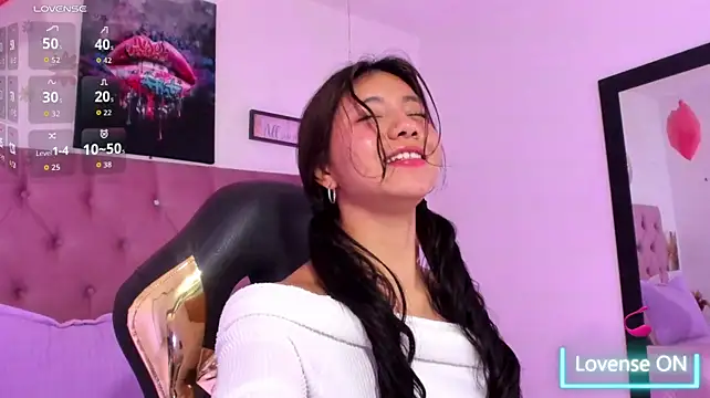 Lux_wish - Paining Spanks (Red ass)