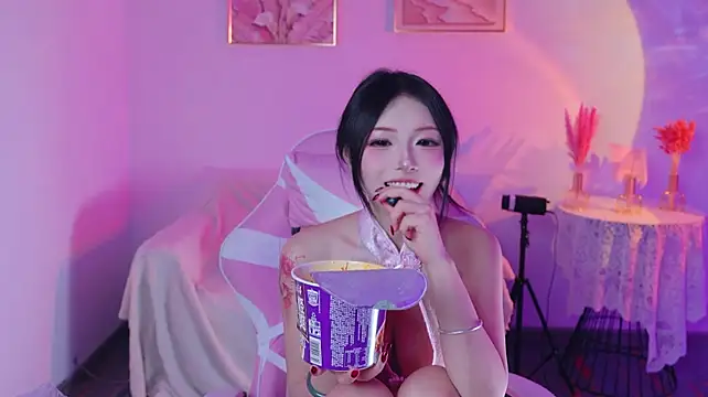 Xiyu-Ada - 溪玉今天美不美👅👅✨