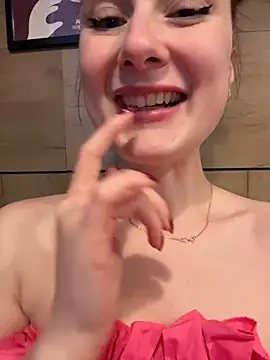 Dina_Tease - HAPPY B-DAY DINA! KISS ME PLEASE!!!