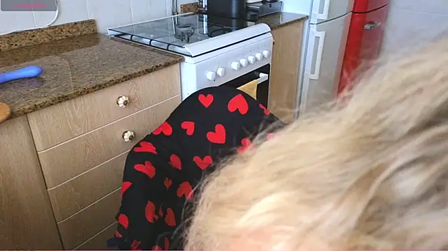 Lunamix - I WANNA CUM SO BAD! SQUIRT IN YOUR FACE