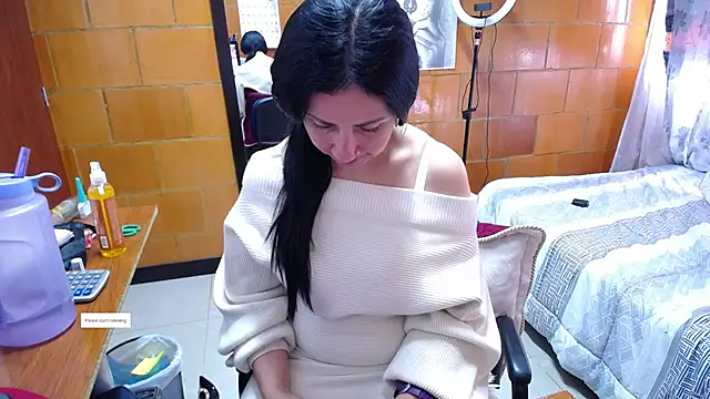 Charlote_temple - suck dildo