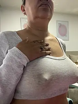 Ruby_santana777 - fuck tist milk