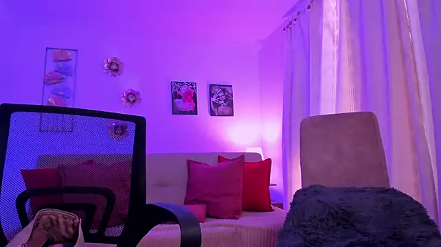 DavinaClairee