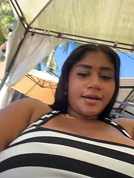 NayTorres - Take off panties and rub in public