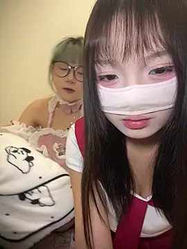 QIQI-QIQI-01 - 让哥哥们检查小穴 听指挥～