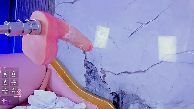 Shayra_boobs2