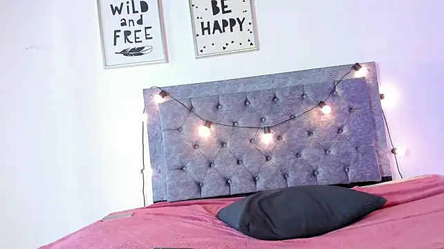 Violet_lombardi - spank ass hard x 4