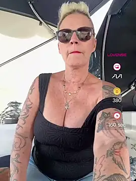 German_Milf - 2 FUCKVIDEOS Karin&TS Peggy