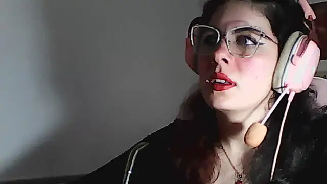 Owly_bloom - just chatting