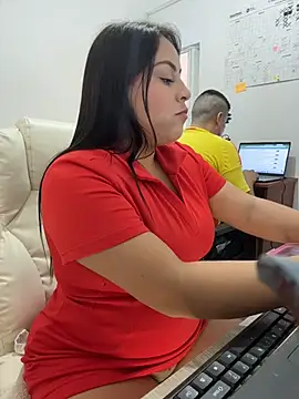Angie_e - Open pussy in office Risky boss 🤫