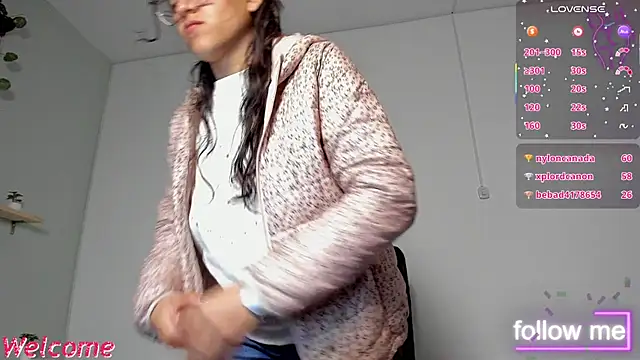 Chantal_adams0 - bye bye clothes
