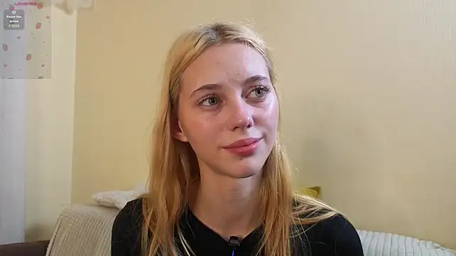 HarriettKitty - SPANKING ASS