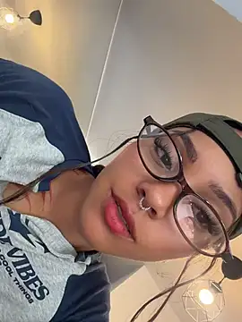 LizStorm_ - ocean squirt on your face