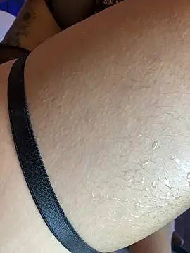 MollyCruz - FINGERING PUSSY 👅
