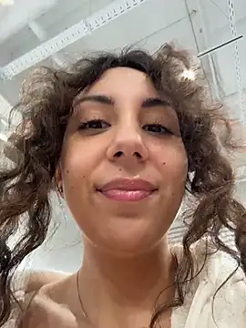 Choco__latte - full naked + 1 finger in pussy IN WC