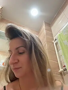 EvvaMur - finger in the ass and sniff