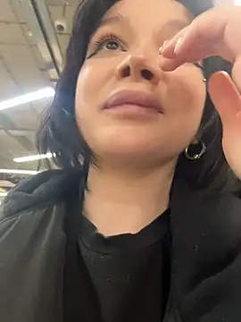 MietteDream - Open tits &shake them