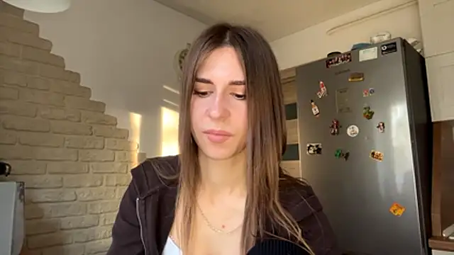 ZaraGuyette - waist dance
