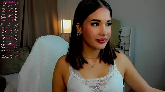 LaylaSunshinee - show tongue