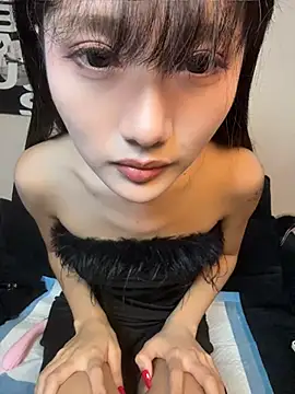 Xiaoxiao1001 - 赤裸上身