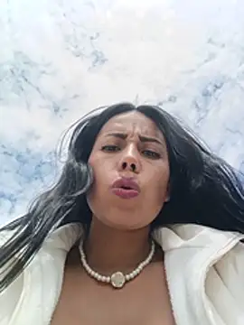 _andrea30 - Dildo in risky pussy