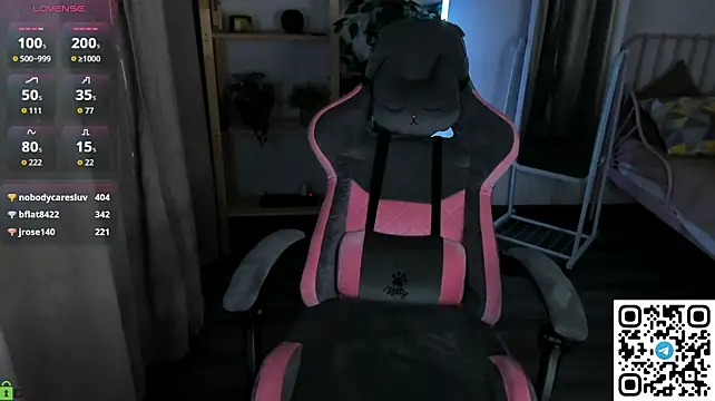 Necucuby - spank ass hard in doggy pose