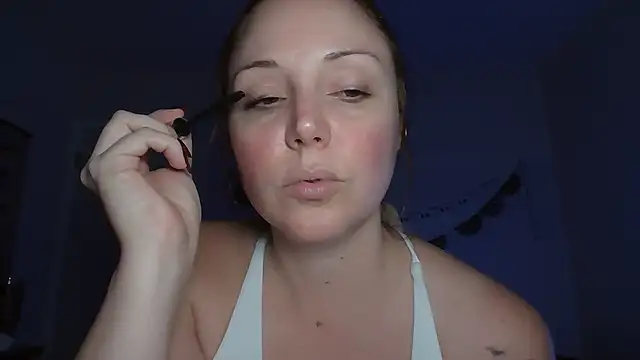 WakeAndBlaze - twerk my juicy booty in your face