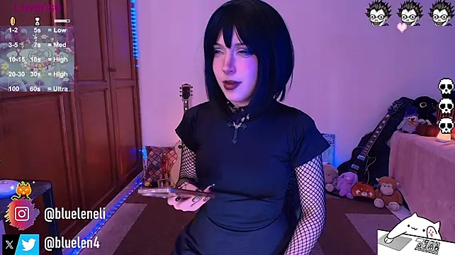 Bluelen - 🍓ɞ˚‧ suck your dick🍓ɞ˚‧