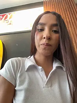 Sofi-jimenez - FUCK ME UNDERTABLE + CUM ORGASM💦🔥