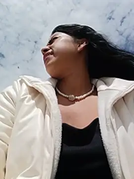 _andrea30 - Dildo in risky pussy