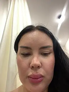 Evafoxxxy - 3fingers inside my pussy…😈