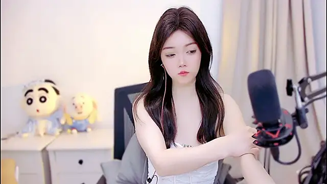 Cindy-dd - 想要一份偏爱与坚定