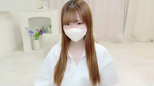 YUZU_nyan_ - 下の服脱いで、M字パンツ食い込み///