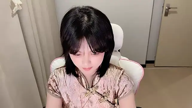 Max688 - 专心经营自己的呆萌生活4