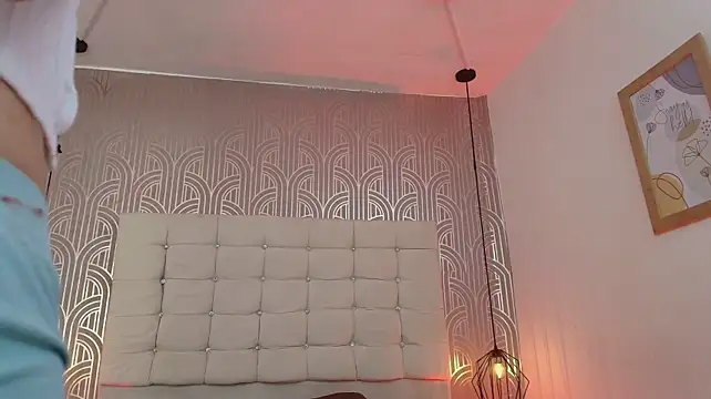 Ariana_CellFg - rub asshole + doggy style