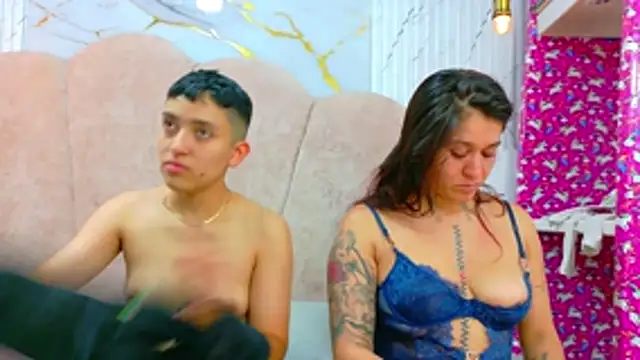 AbbyandMichelross - lick feet an michel +lick de pussy