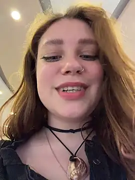 Lucy-joy - show big ass+slap