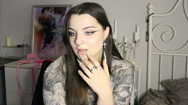Marceline13 - Flash my tits <3