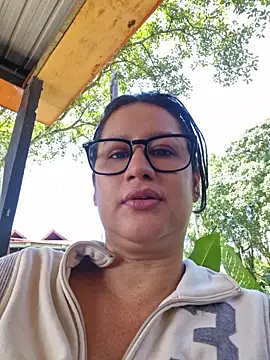 Keilymadam - A client rates my tits