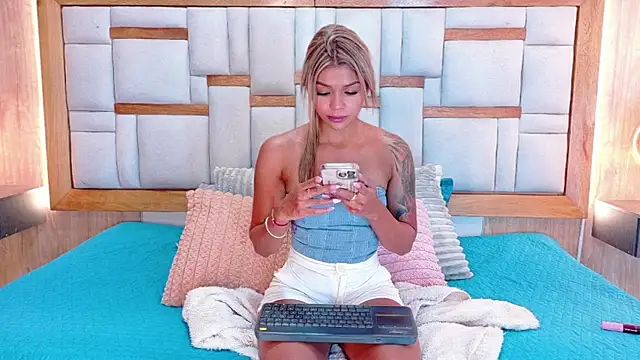 Celeste_sanz - naked 💥👅🍑