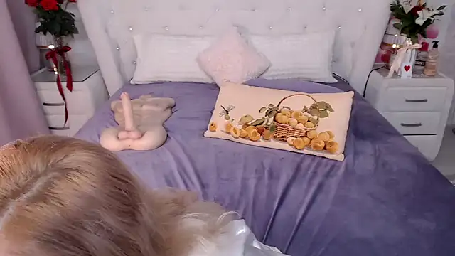 HottieSweetBritney's Live XXX Chat