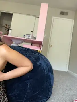 Angelicasn0w - Vibing my clit