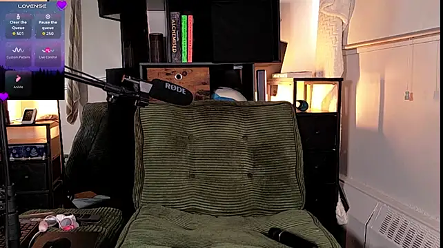 Strawberryfoxx - Random naughty fun <3