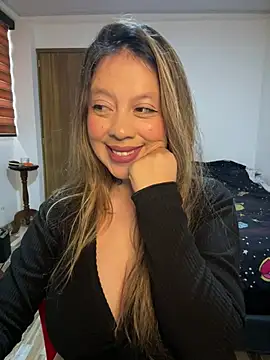 Bruja_lu - Dance naked
