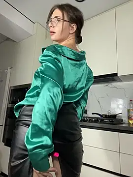 CurlyLara - 💎butt plug+VIDEO FOR LAST TIP